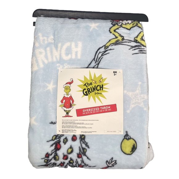 The Grinch Christmas Oversized 50x70 Ultra Soft Throw Blanket NWT TikTok Viral - Picture 3 of 5